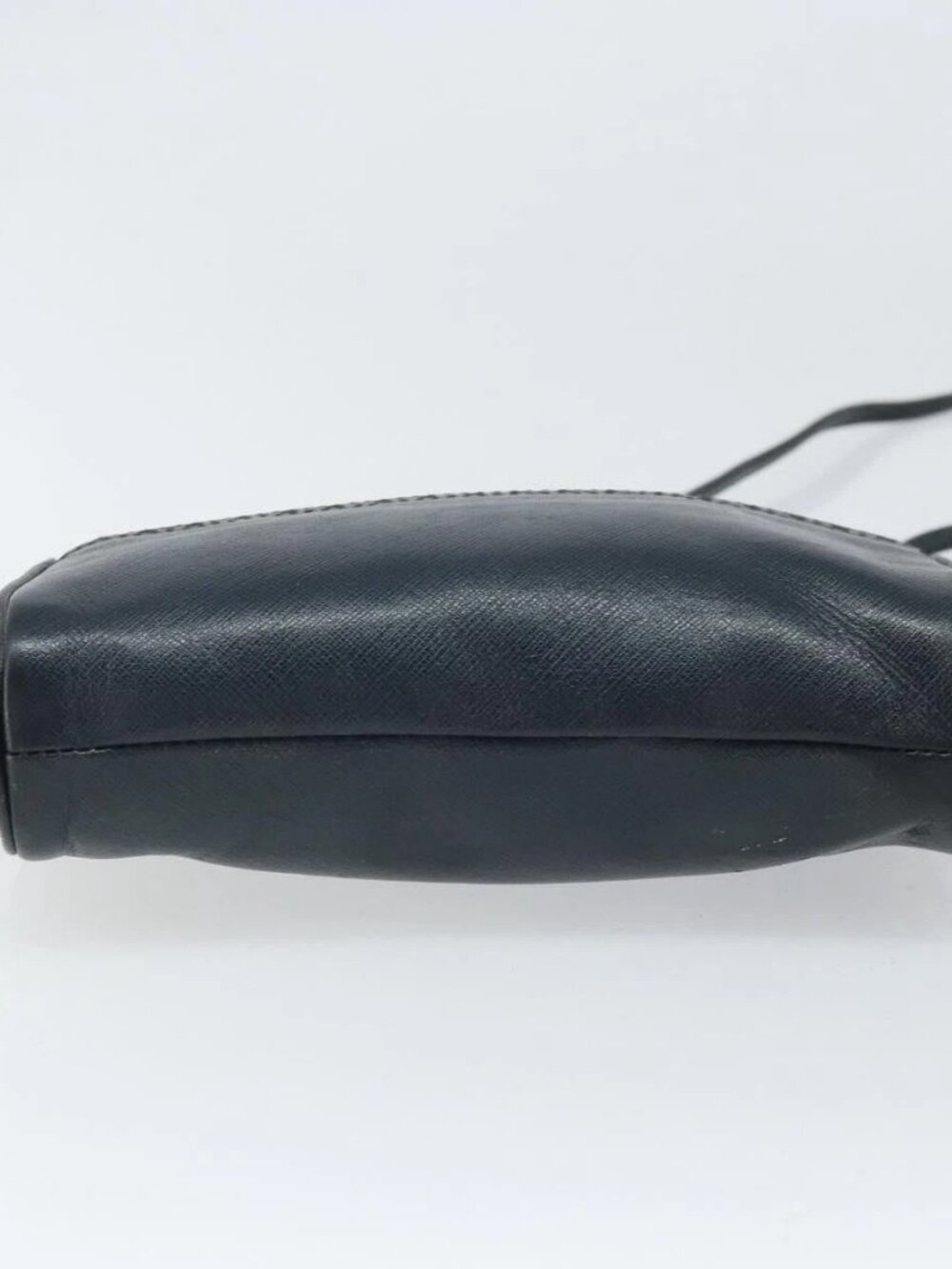 Christian Dior Shoulder Bag Leather Navy Gold Auth bs33276 - Picture 10 of 15